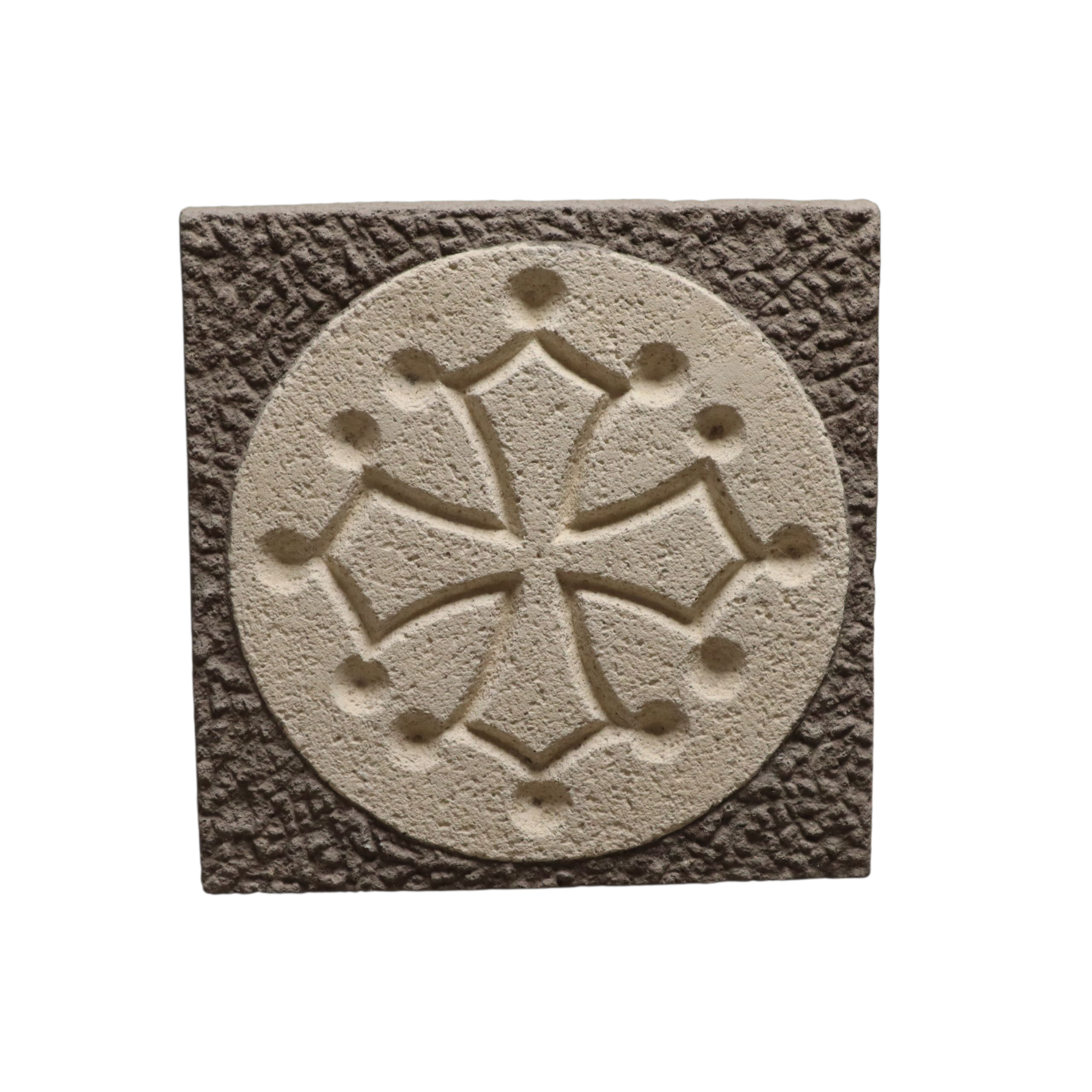Croix occitane gravure 20cm 2 couleurs (2)