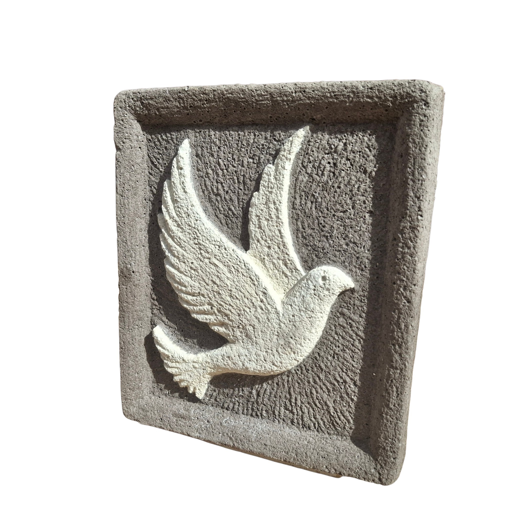 Colombe en pierre 2 couleurs fond gris (6)