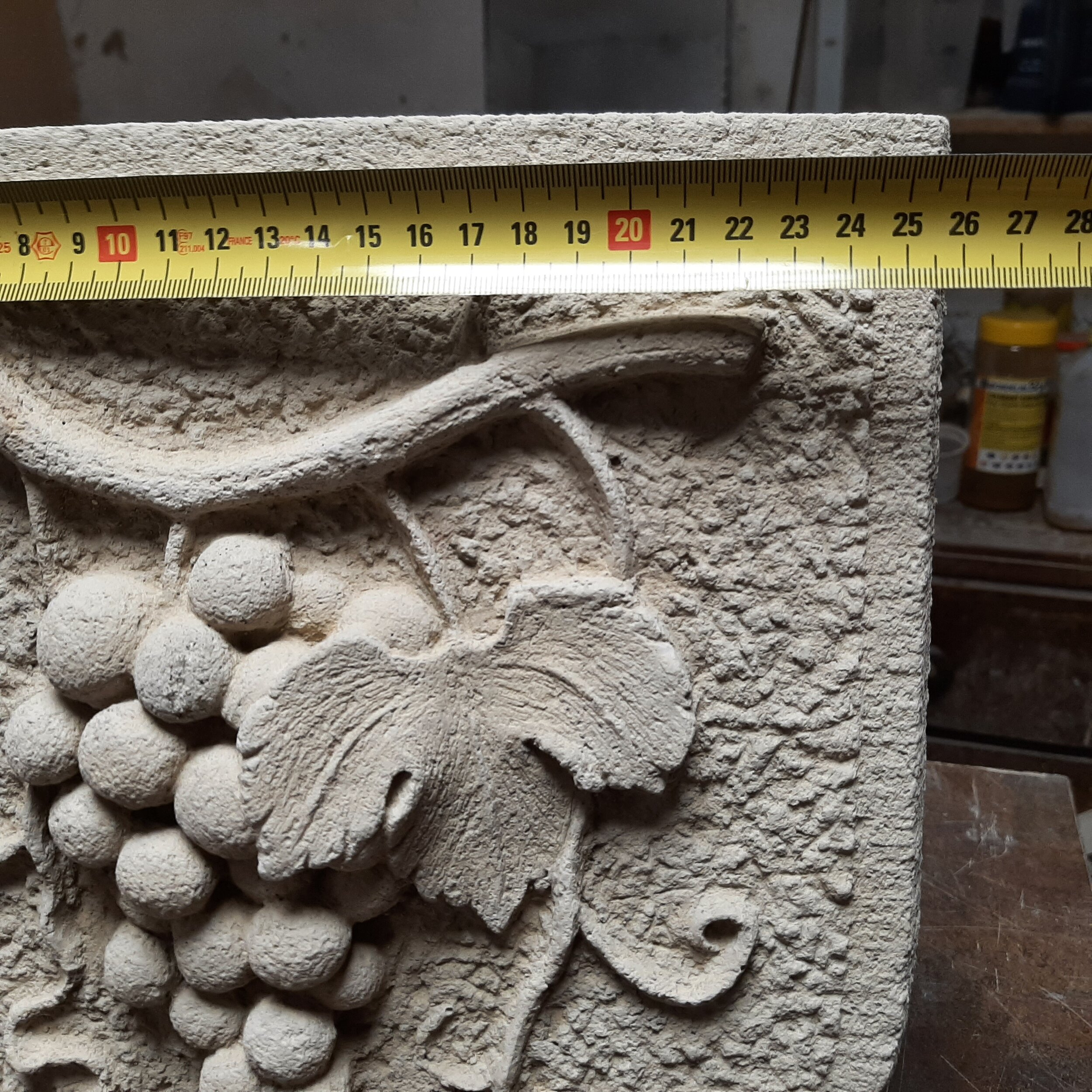 Blason feuille de vigne ton pierre (2)