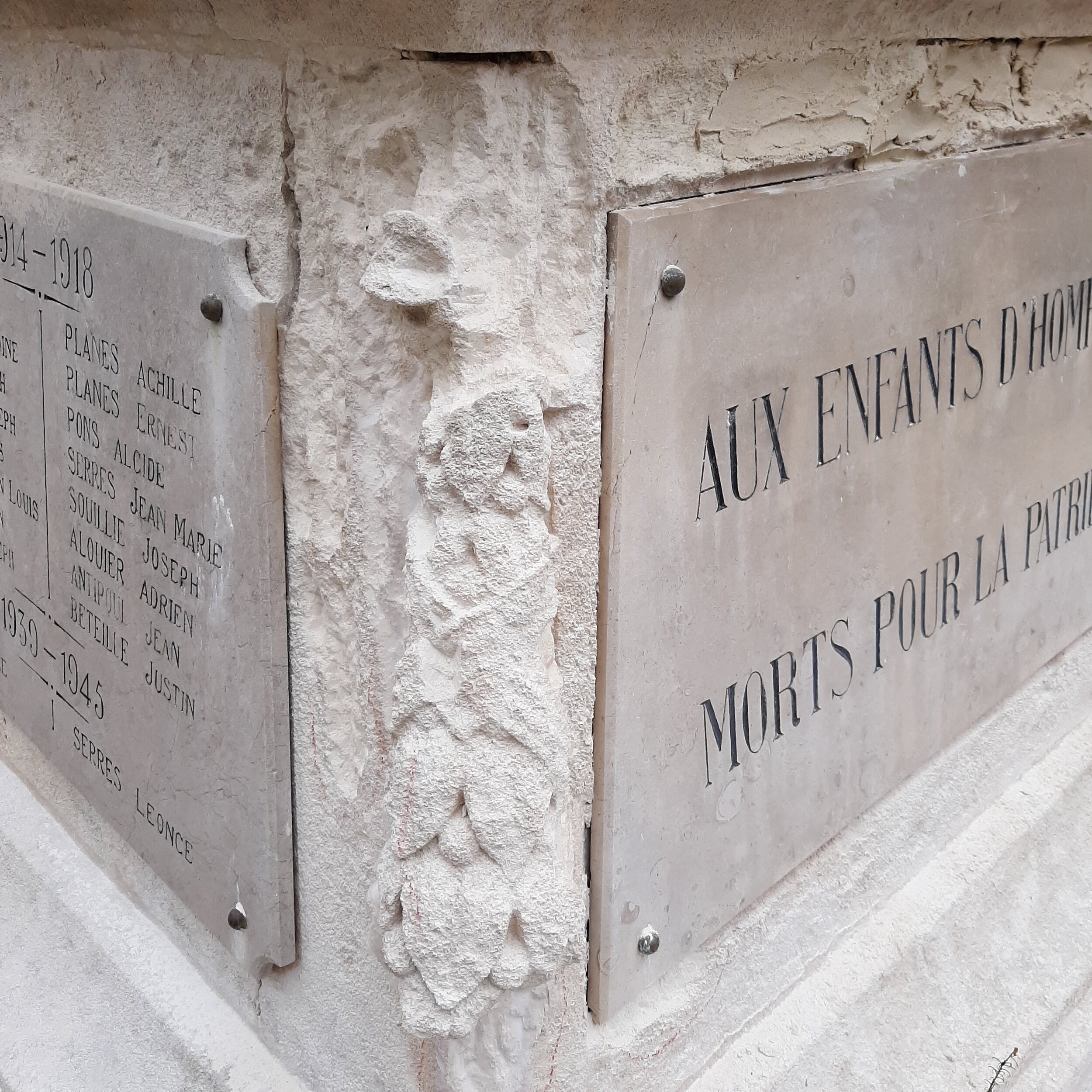 restauration sculpture monument homps 1