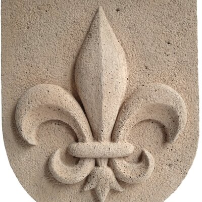 Blason fleur de lys en pierre (1)