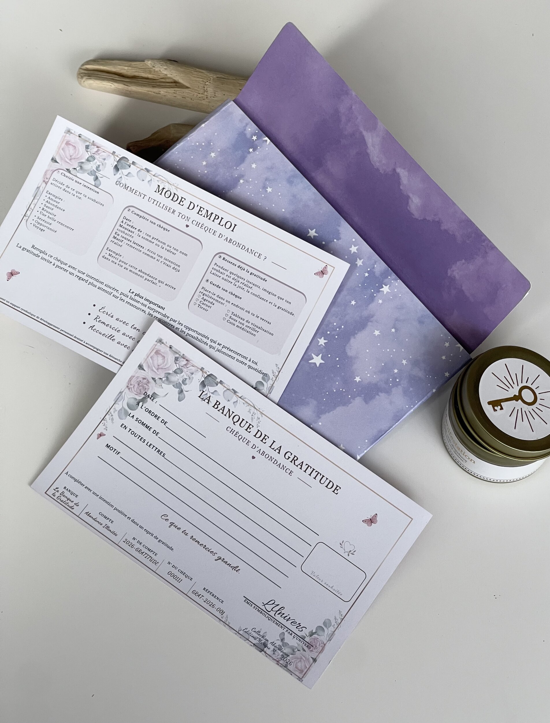 Enveloppe contenant les douze Chèques d'Abondance et de Gratitude