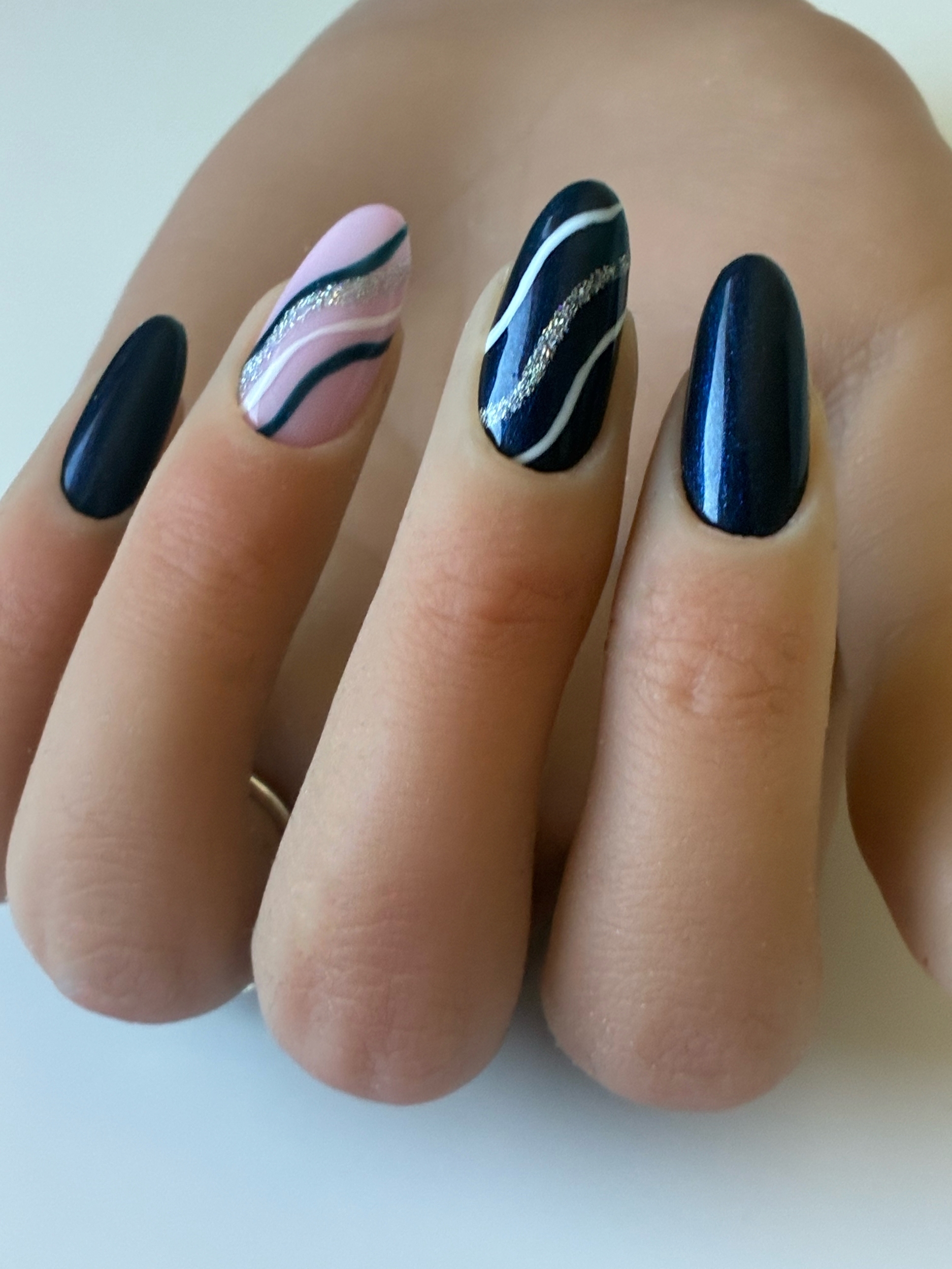 press on nails pailletés