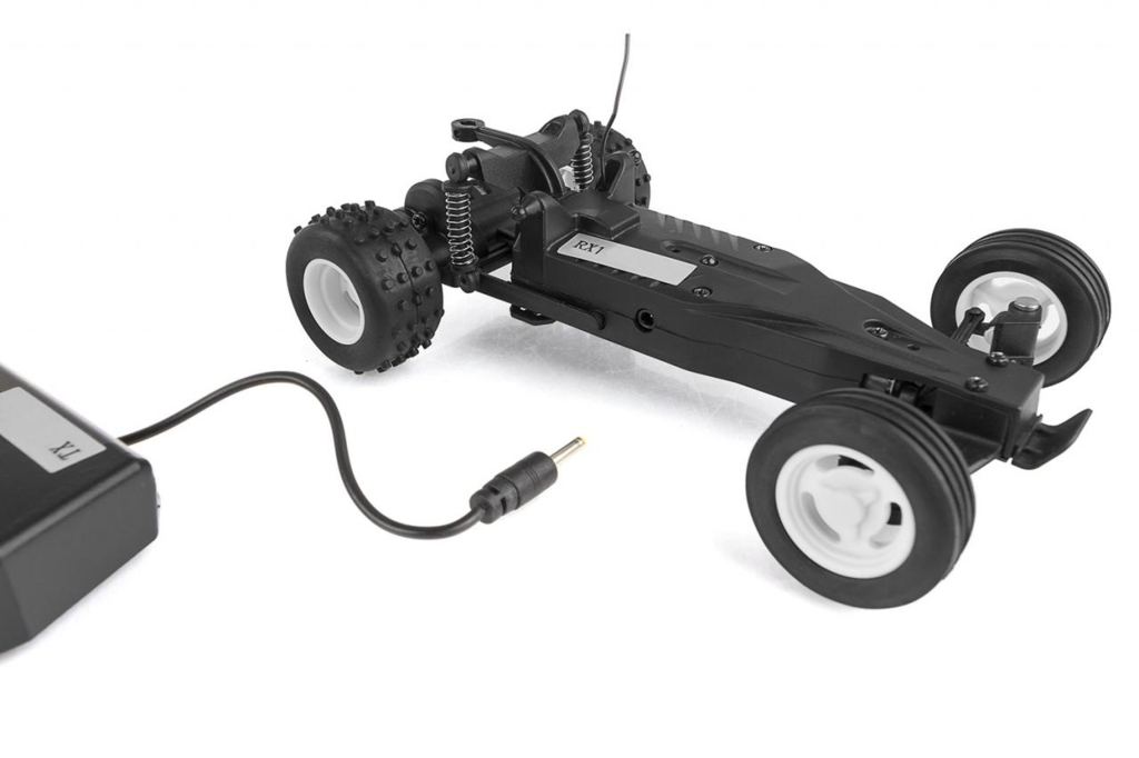rc28-chassis-charge-unplugged-lg