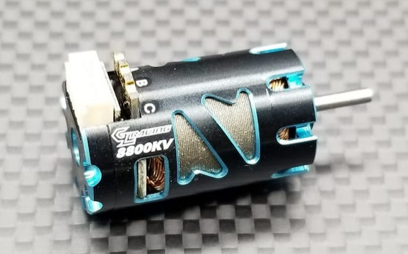 8800