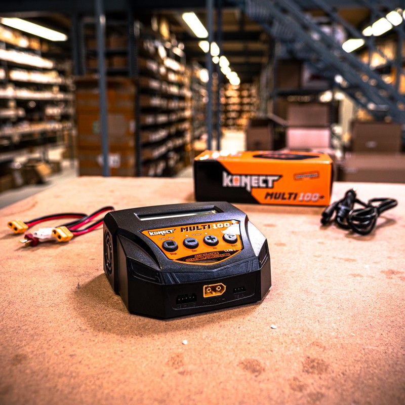 chargeurr-ac-dc-100w-multi-fonctions-charge-decharge-equilibreur