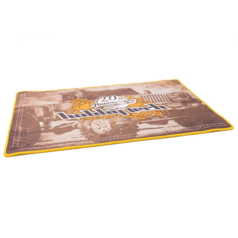 tapis-de-stand-silicone-4mm-taille-60x40cm-hobbytech-jaunesepiac