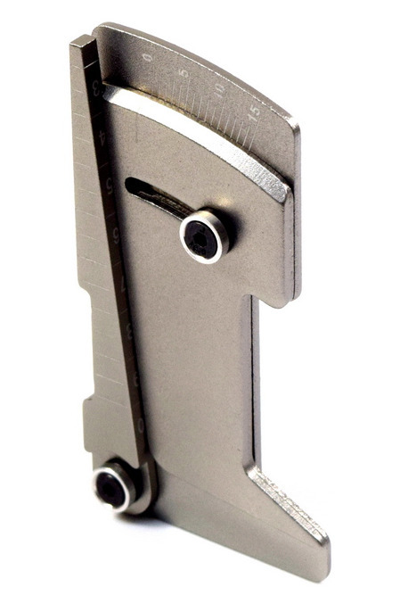 Aluminium-jauge-de-carrossage-d-argent-3000047_b_0