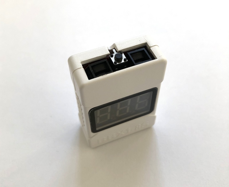 LiPo-Volt-Checker-et-alarme-4160002_b_1