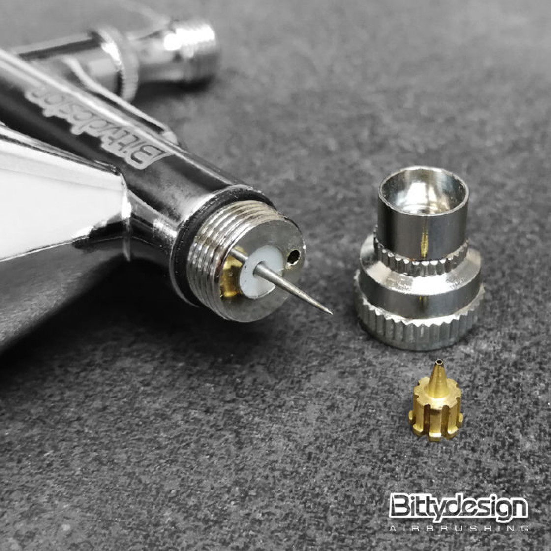 bittydesign-caravaggio-gravity-feed-airbrush-dual-action~2