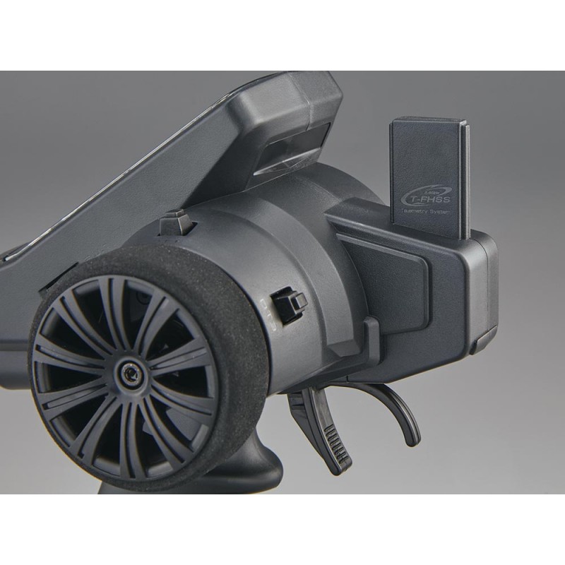futaba-radio-3pv-r203gfb