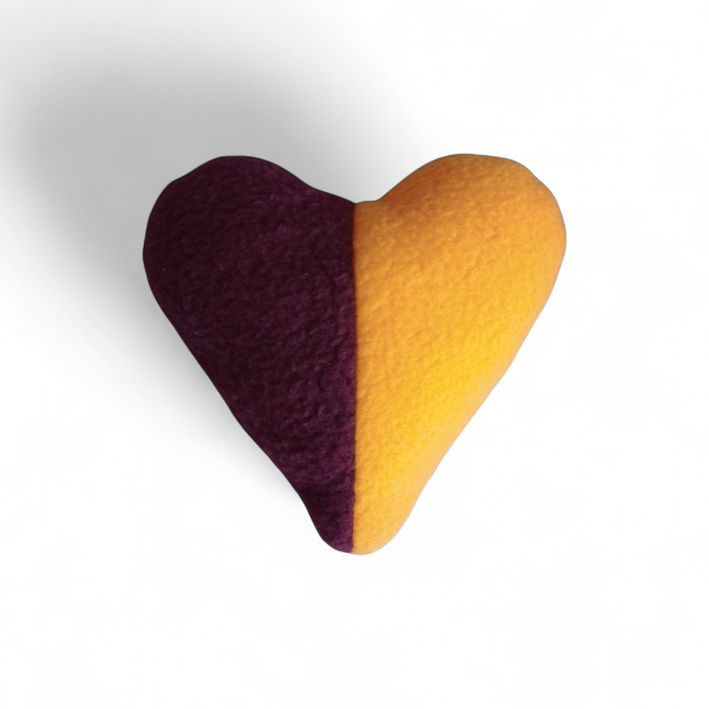 oreiller-en-coeur-orange-bordeaux