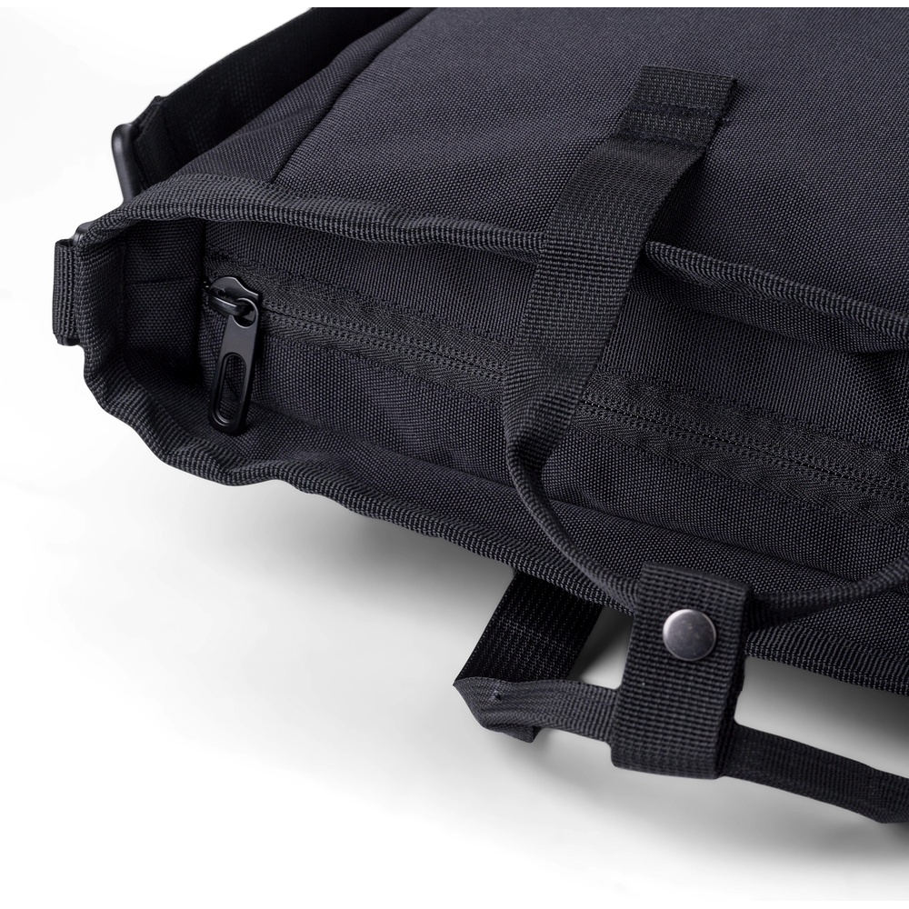 sacoche_porte-ordinateur_15_polyester_zip