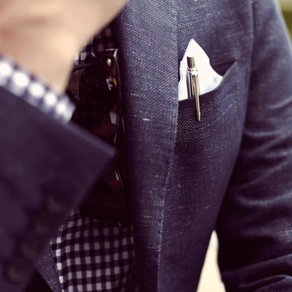 parker_jotter_acier_inox_ambiance_1