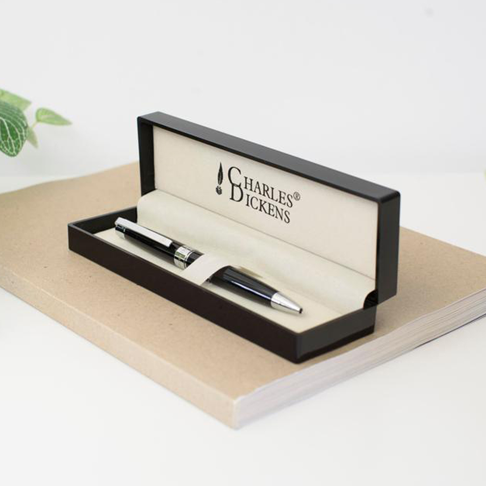 stylo_charles_dickens_metal_avec_coffret_ambiance