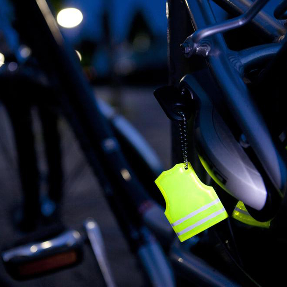 porte-cles_gilet_reflechissant_ambiance