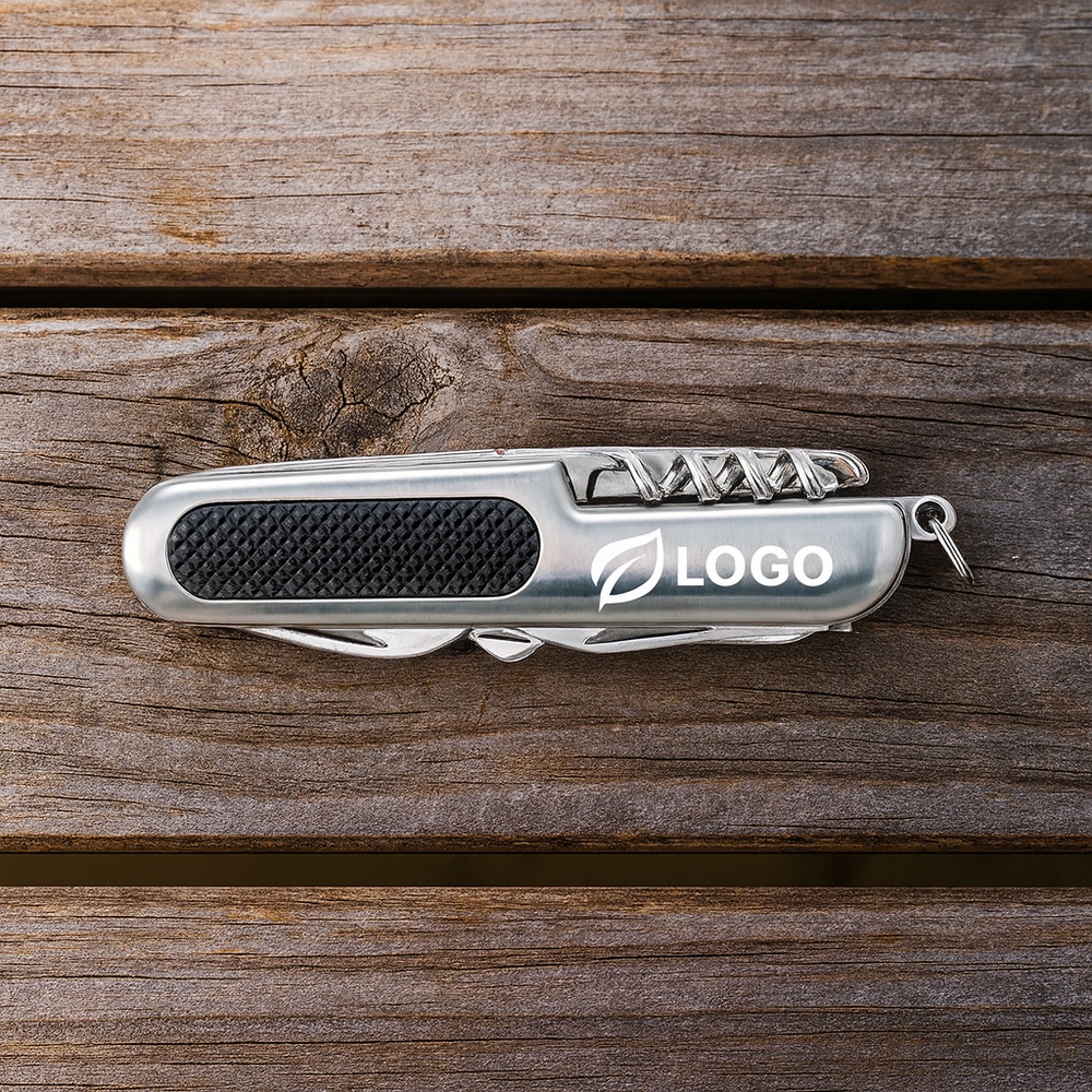 couteau_multifonction_8outils_avec_grip_logo_ambiance