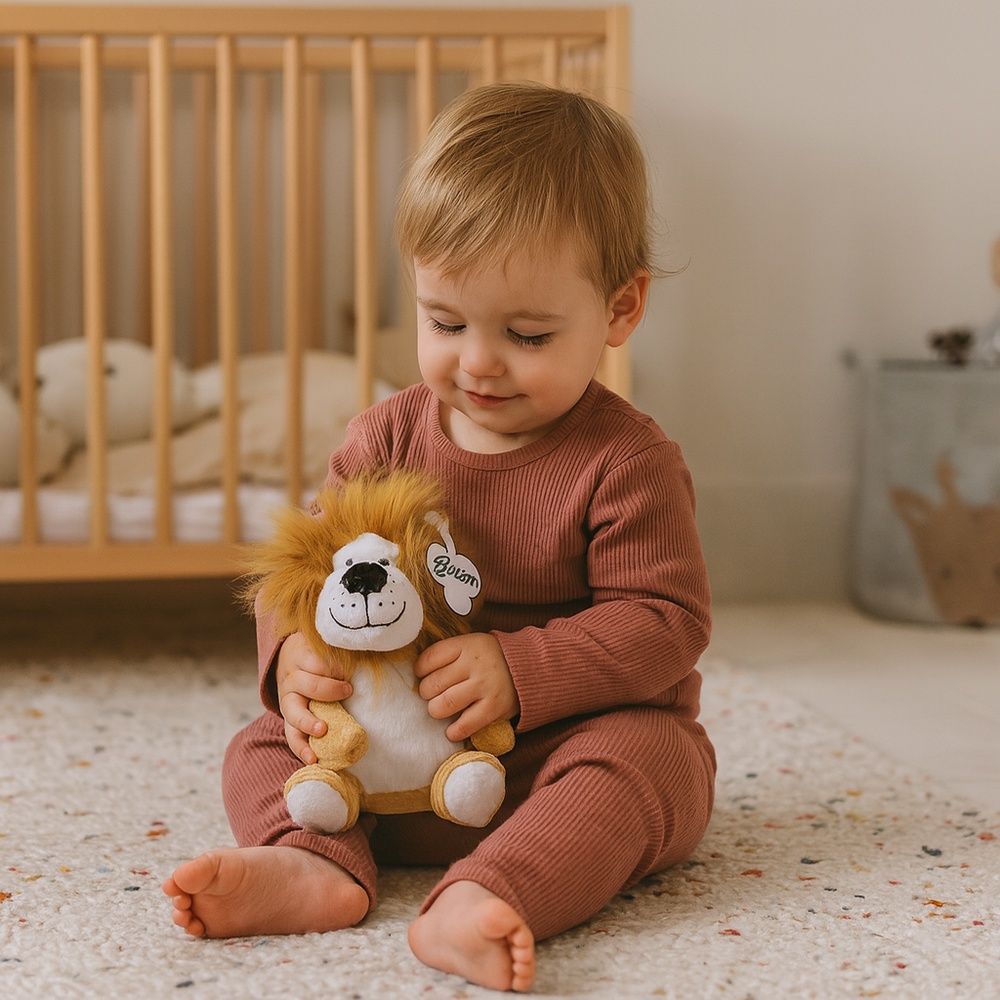 peluche_lion_caline_logo_ambiance