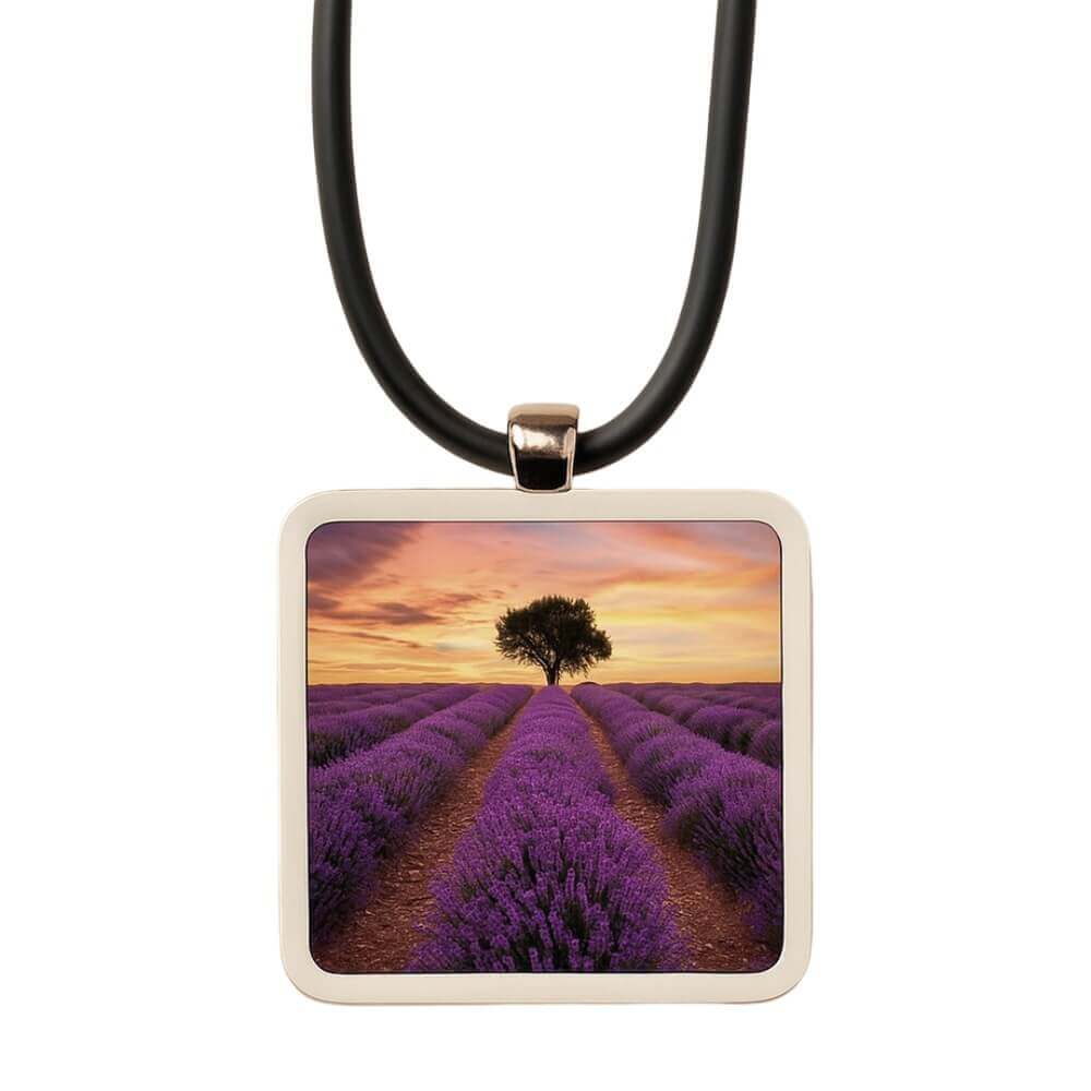 collier_carre_elegant_personnalise_face