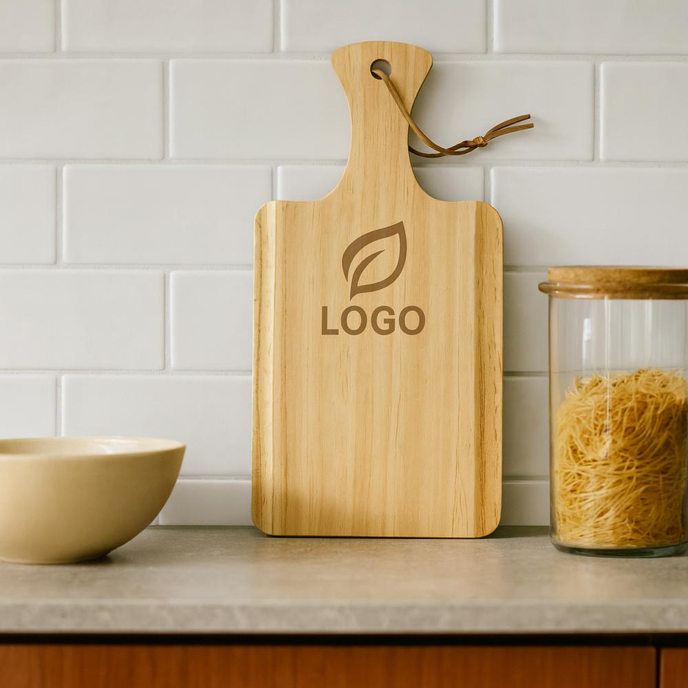 grande-planche-a-decouper-en-bois-naturel-logo-ambiance