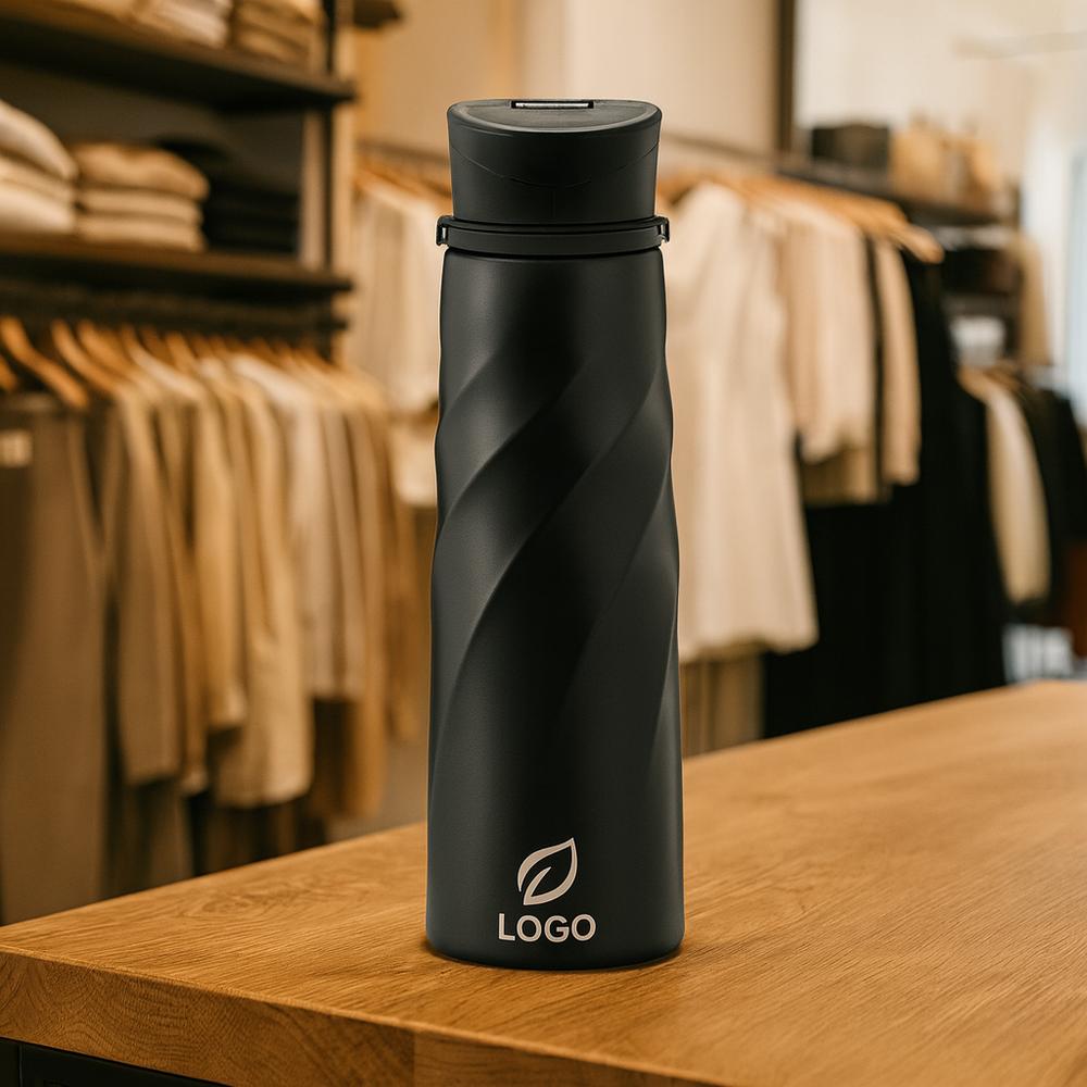 gourde-design-en-inox-a-sangle-amovible-logo-ambiance