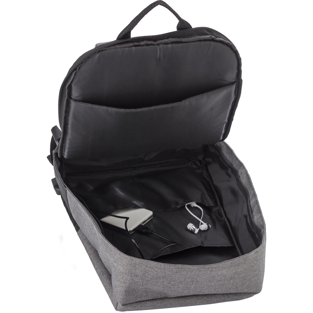 sac_a_dos_porte-ordinateur_15_antivol_port_usb_ouver