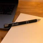 stylo_metal_toucher_gomme_compact_logo_ambiance