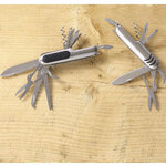 couteau_multifonction_7outils_acier_ambiance1