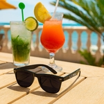 lunettes_de_soleil_plastique_logo_ambiance