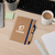 carnet_a5_recycle_avec_stylo_logo_ambiance
