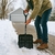pelle_a_neige_robuste_manche_acier_logo_ambiance