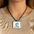collier_carre_elegant_personnalise_logo2_ambiance