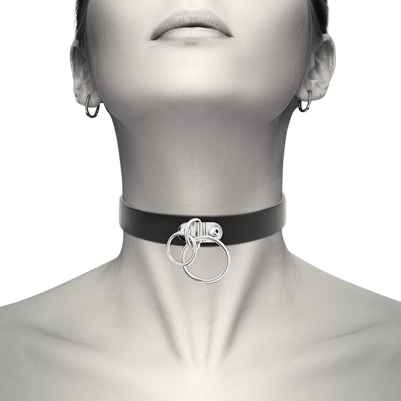 Collier desclave avec anneaux