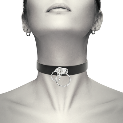 Collier d'esclave avec anneaux
