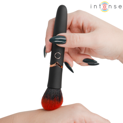Pinceau de maquillage vibrant