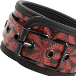 Menottes cuir et chainette
