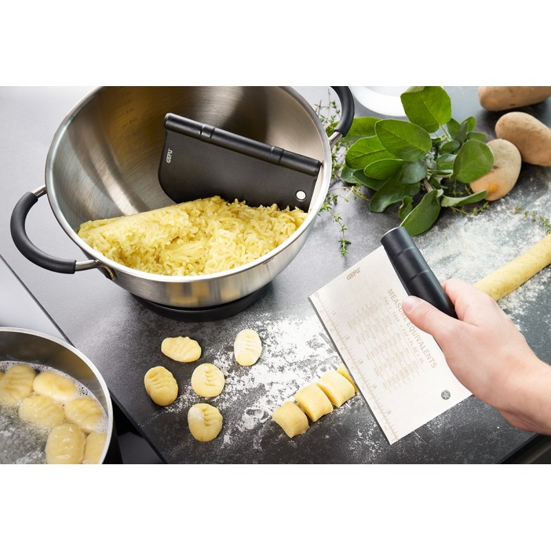 gefu-spatule-a-pate-dutto-en-2-parties
