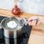 zoom_oeuf_poche_ecumoire_inox_grille_araignee