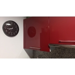 Vue réelle caméra espion dans horloge murale