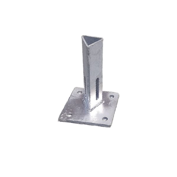 Platine-pour-piquet-en-T-galvanisee