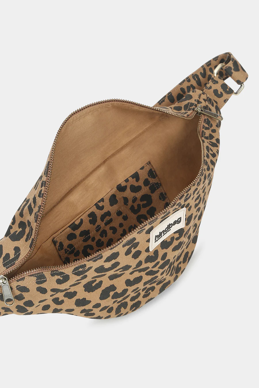 banane-sasha-leopard-cannelle-int-packshot-hindbag_28907e3c-2478-40fe-a0f4-9993fc4e4eb0_900x-fotor-20251120142411