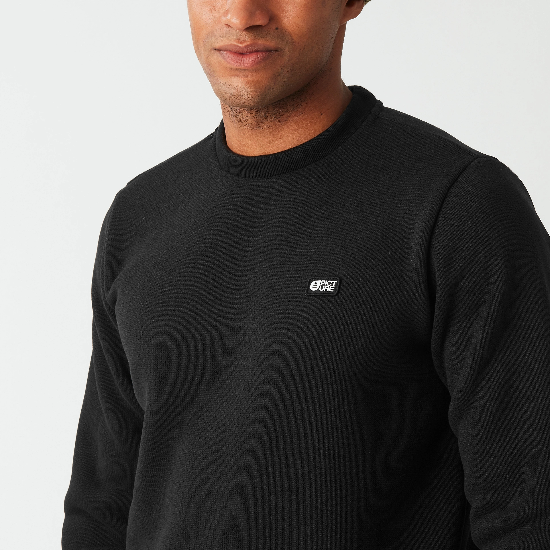 SMT0169_TOFU-SWEATER_BLACK_A_P_06-fotor-20251120173250