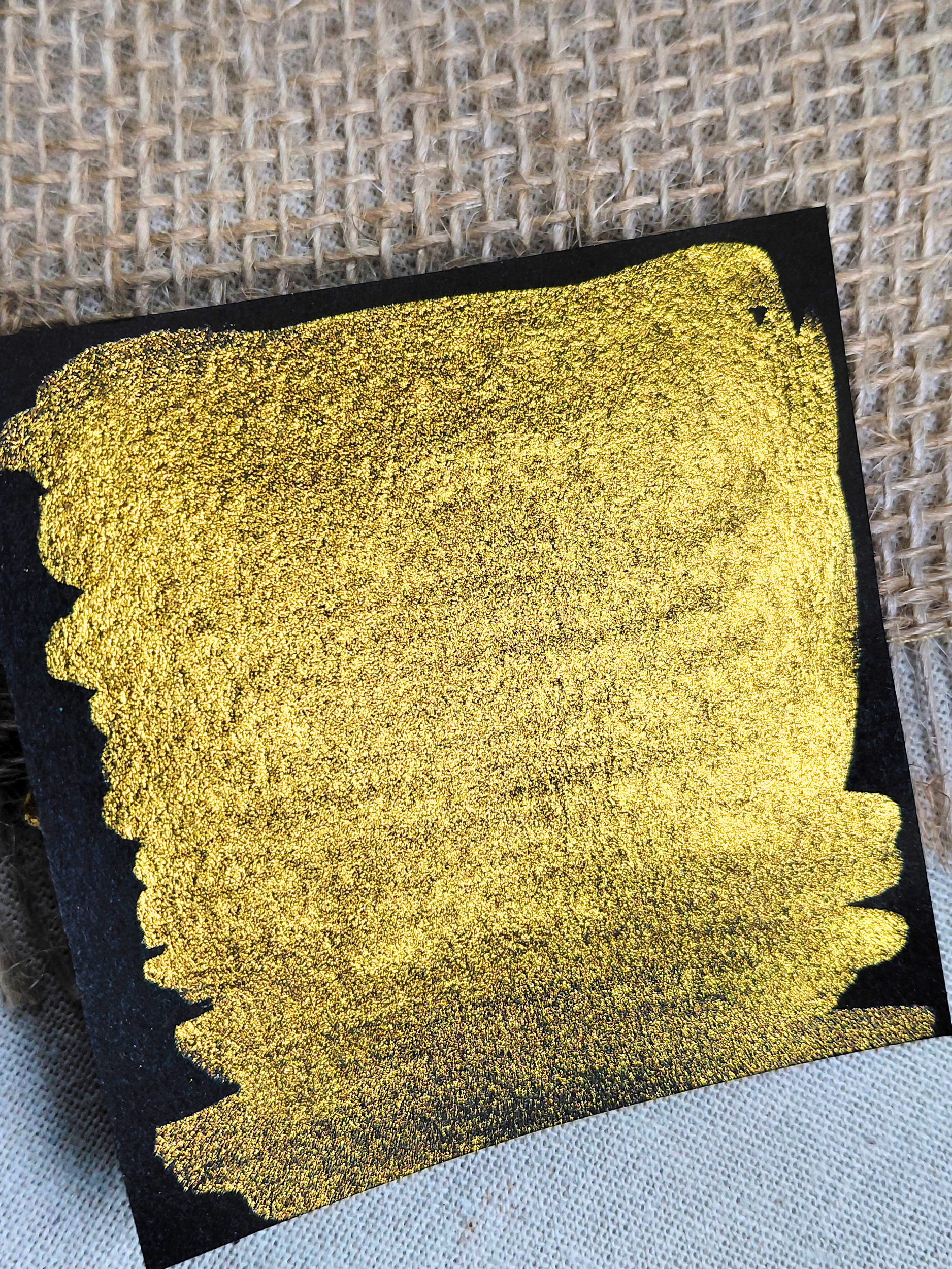 PROSPÉRITÉ – aquarelle artisanale dorée au mica sur papier noir