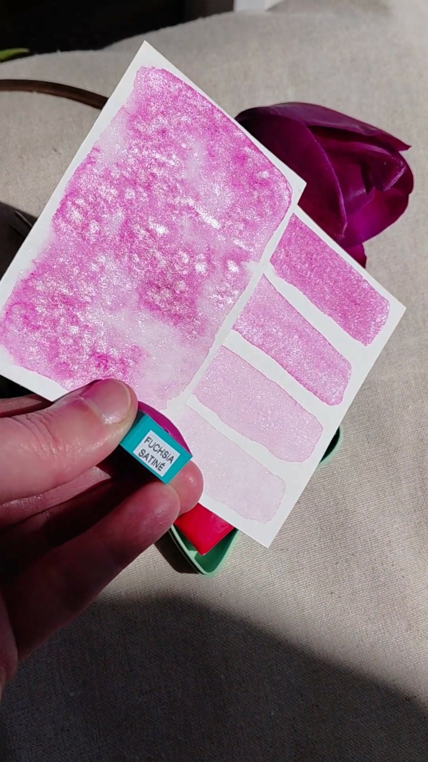 FUCHSIA SATINÉ – aquarelle fuchsia scintillante au mica
