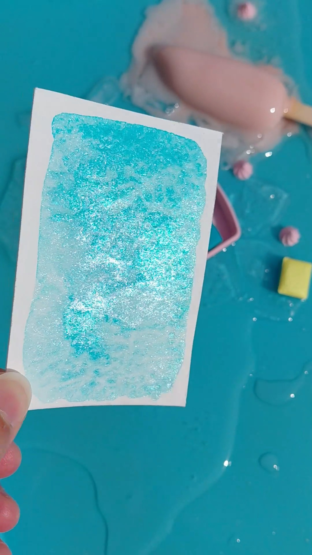 GRANITÉ MENTHE GLACIALE – aquarelle bleu nacré aux reflets scintillants