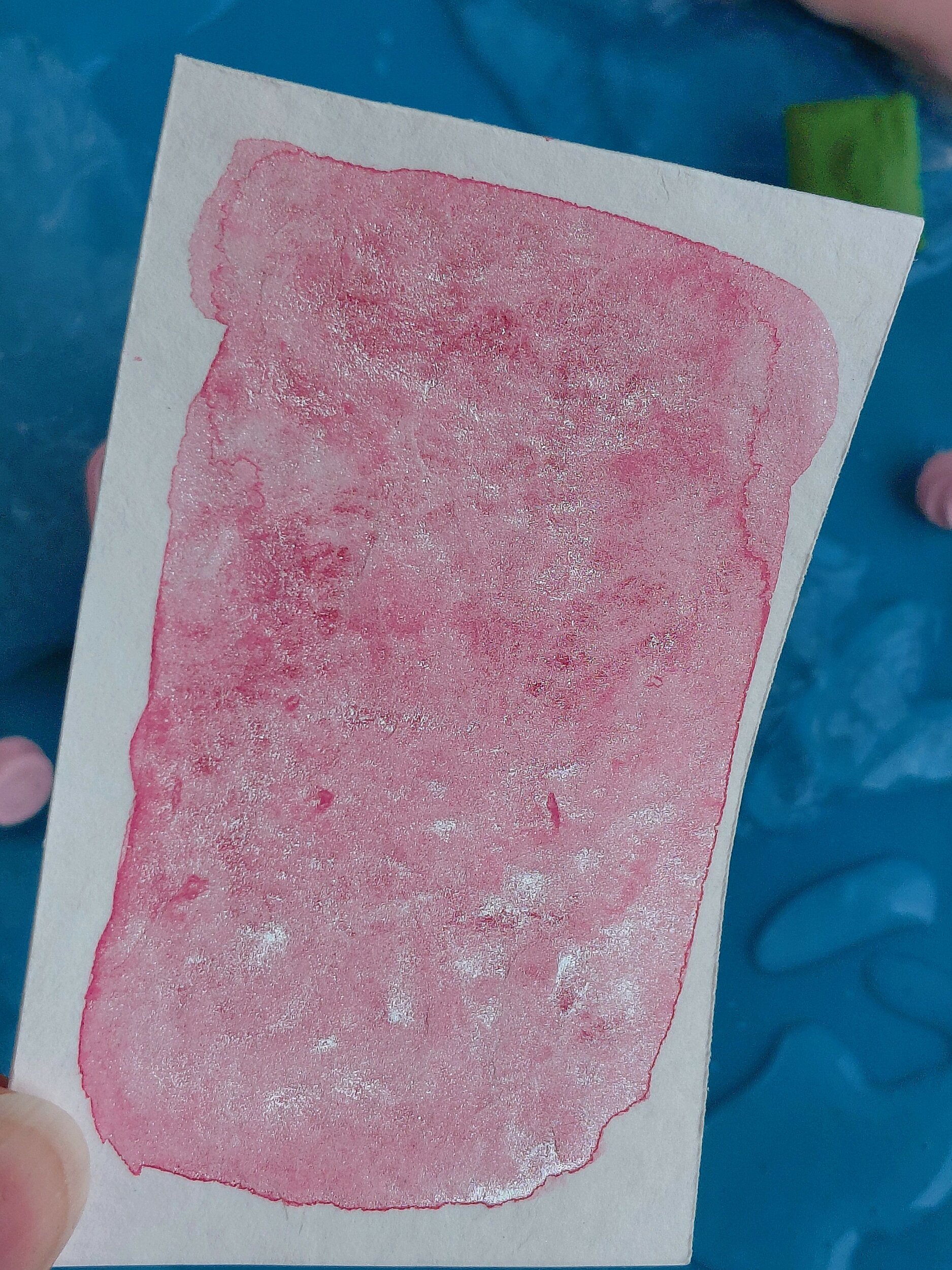 GLACE FRAISE – aquarelle artisanale rose nacré au mica