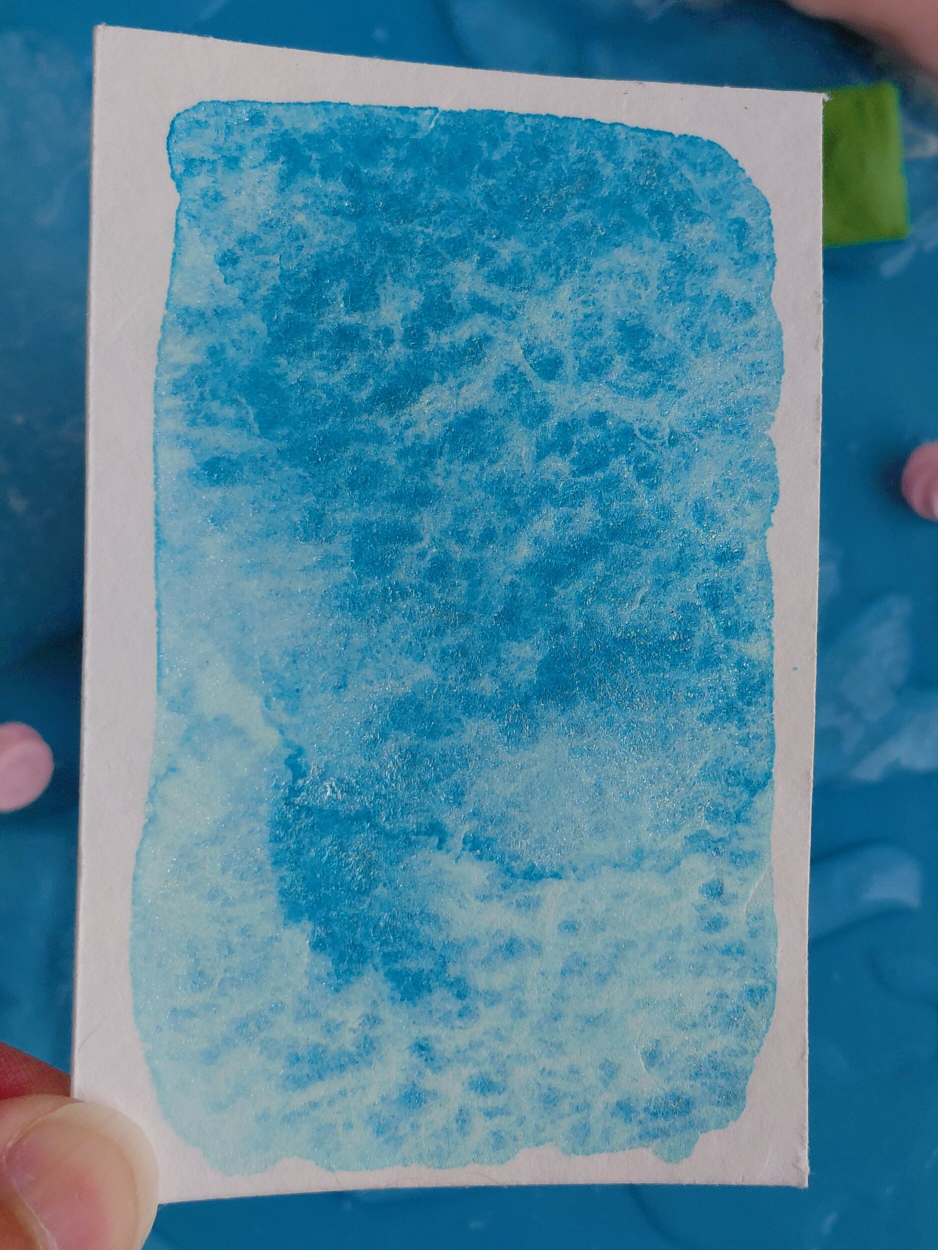 GRANITÉ MENTHE GLACIALE – aquarelle bleu nacré aux reflets scintillants