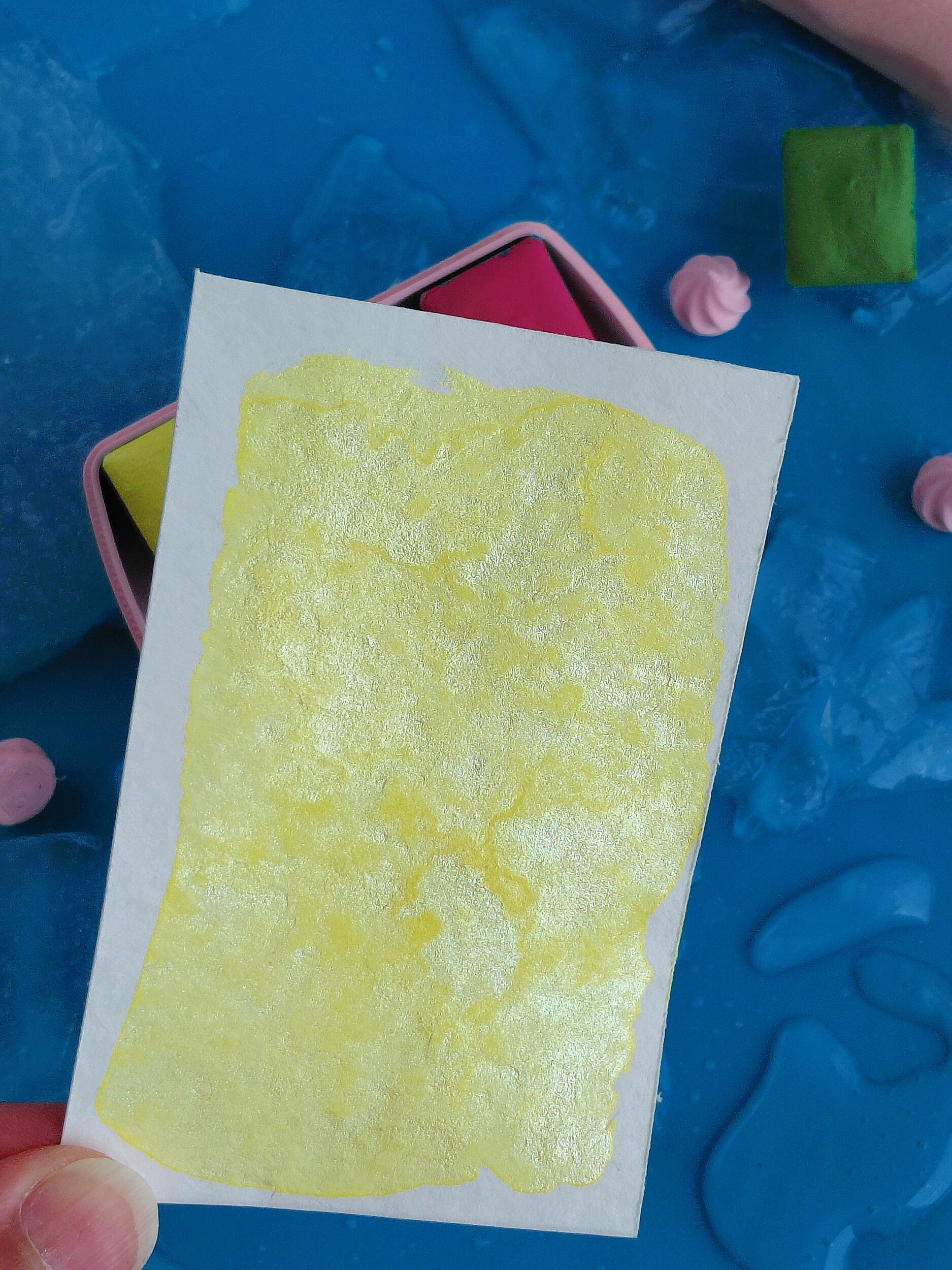 CITRON GIVRÉ – aquarelle artisanale jaune nacré au mica