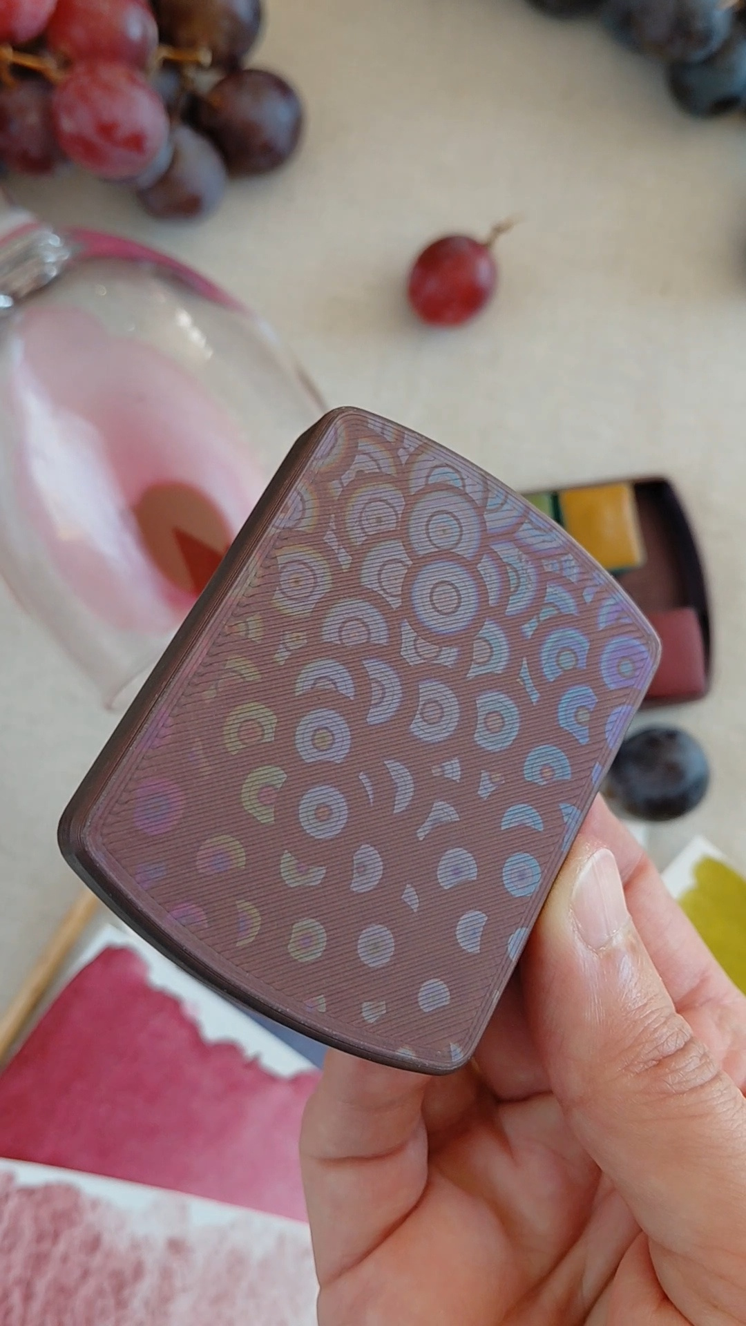 VENDANGES – effet holographique de l’écrin en impression 3D