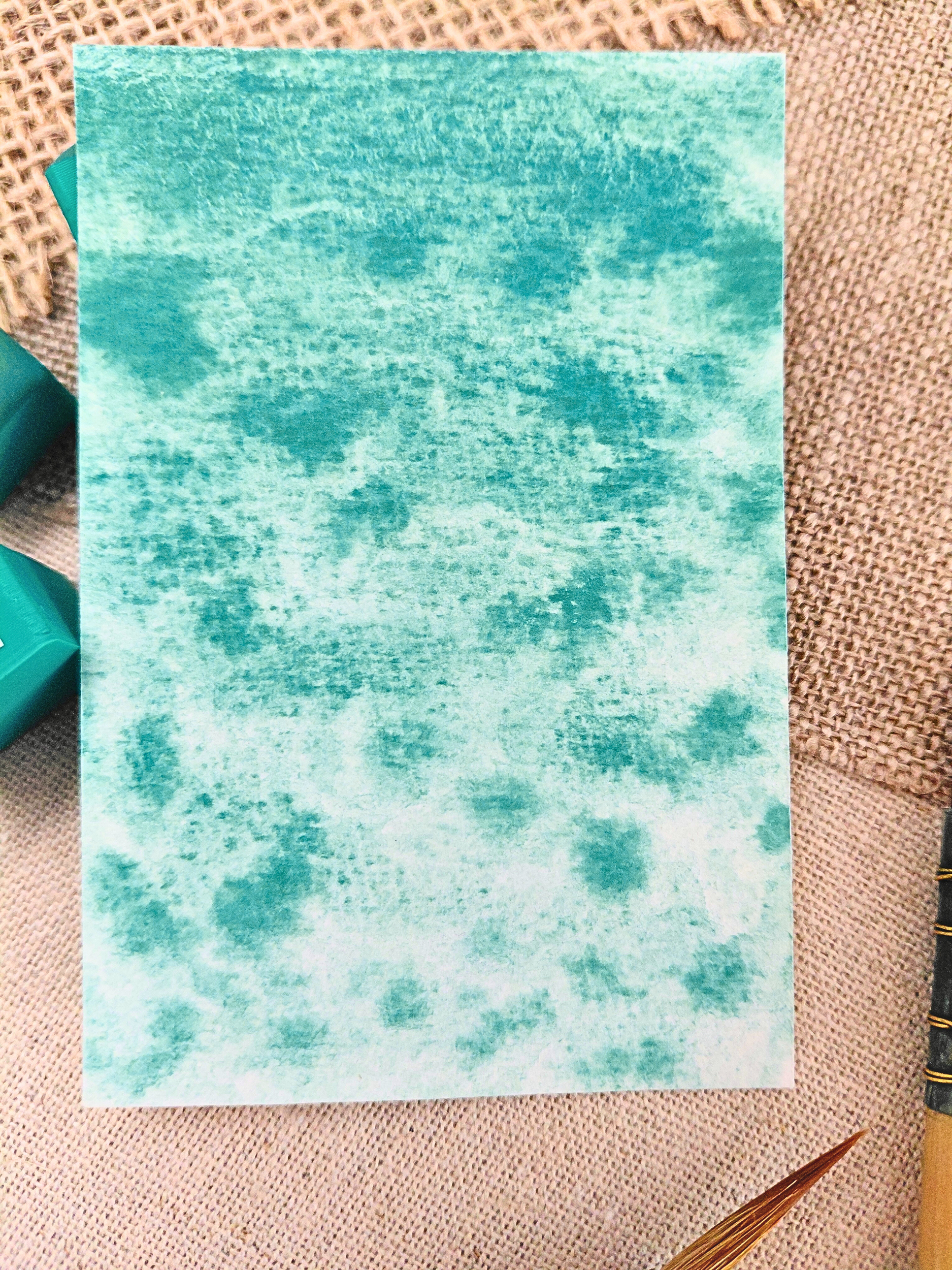 LICHEN – aquarelle artisanale vert bleuté à granulation